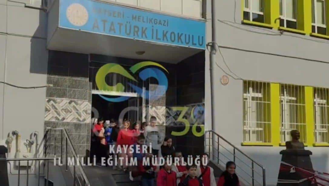 İlk gezimizi Melikgazi/Atatürk İlkokulu ile gerçekleştirdik